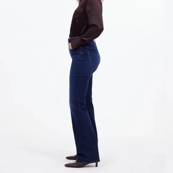 Madewell Curvy Kick Out Full Length Jeans Dark Wash Kingston Wide Bootcut Leg - Picture 3 of 10